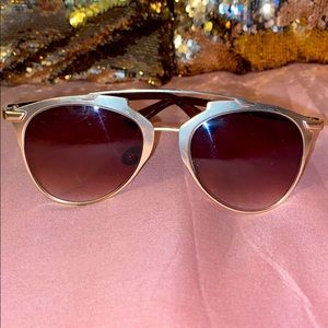 Top Bar Oval Sunglasses